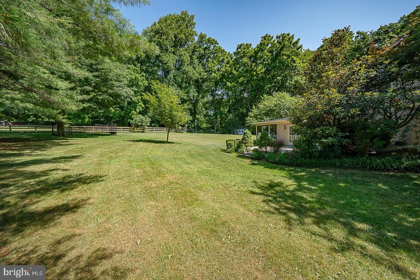 881 Fairview Road photo 56