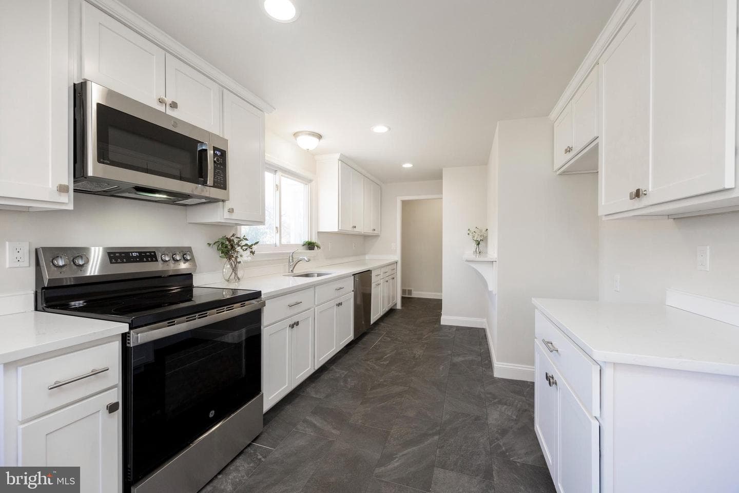 14 Cobblestone Drive photo 10
