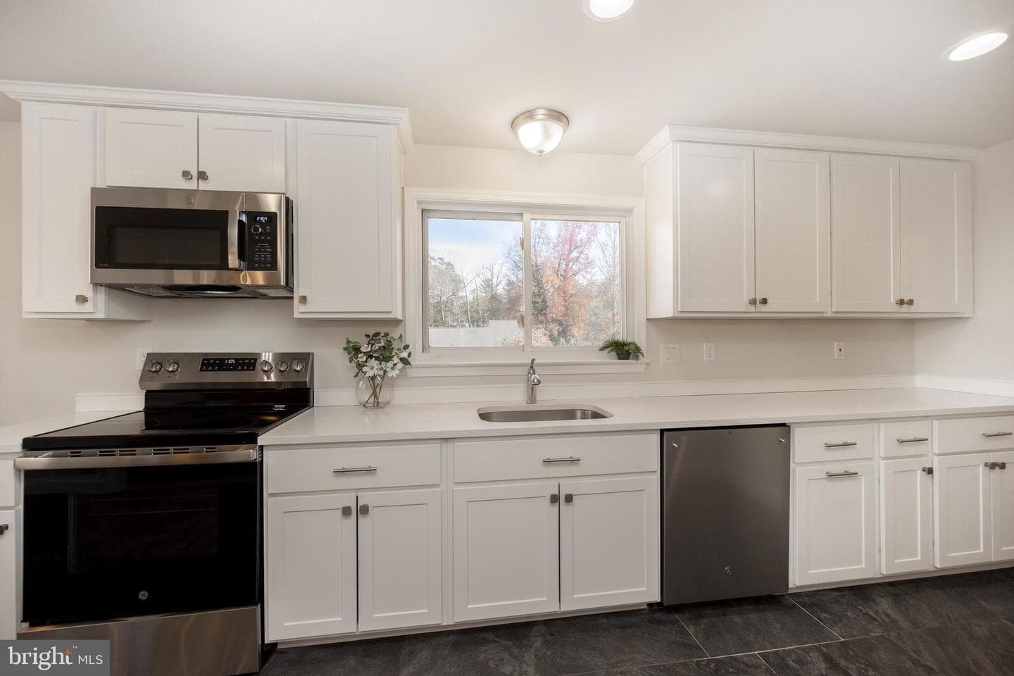 14 Cobblestone Drive photo 11