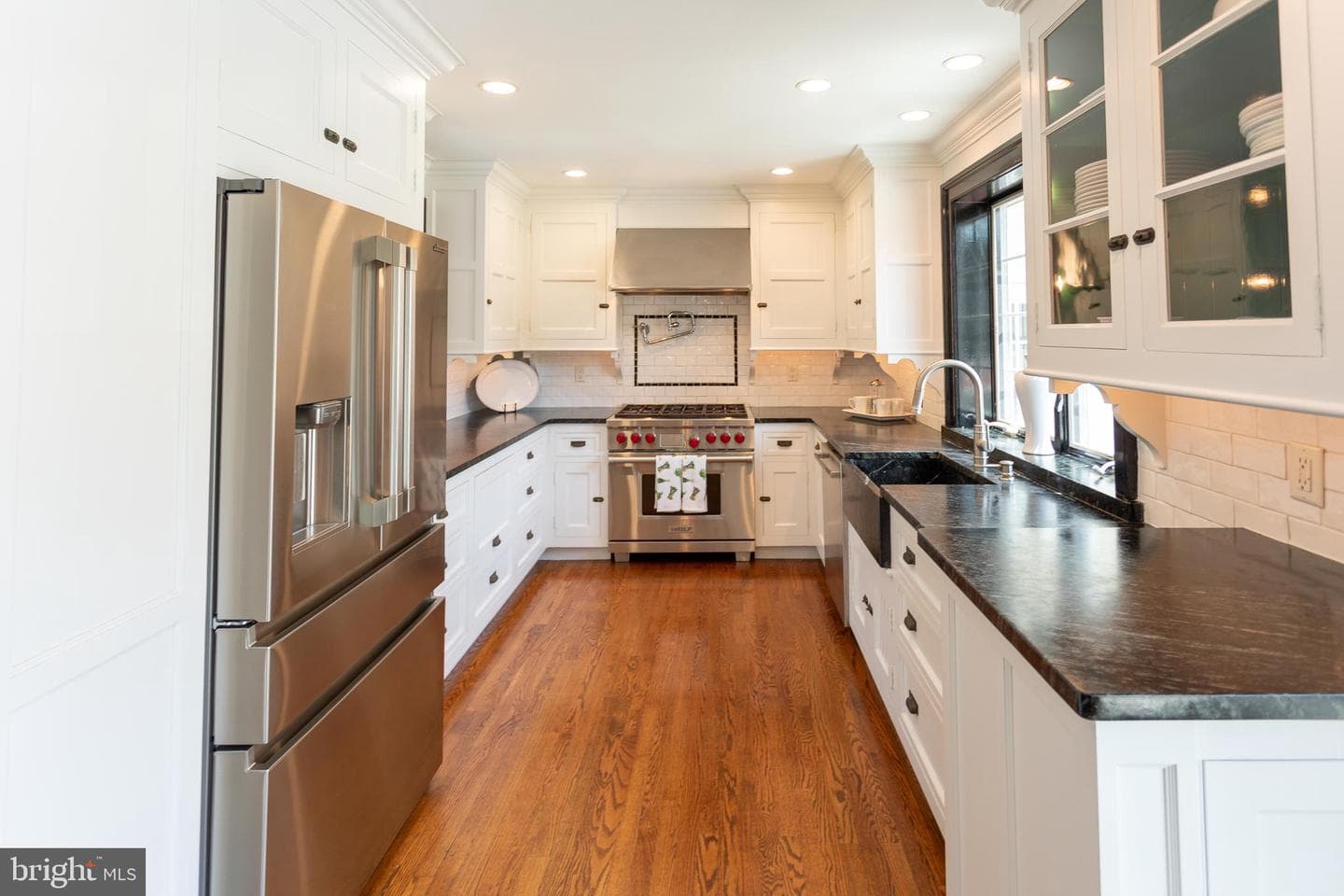 28 Robins Lane photo 37