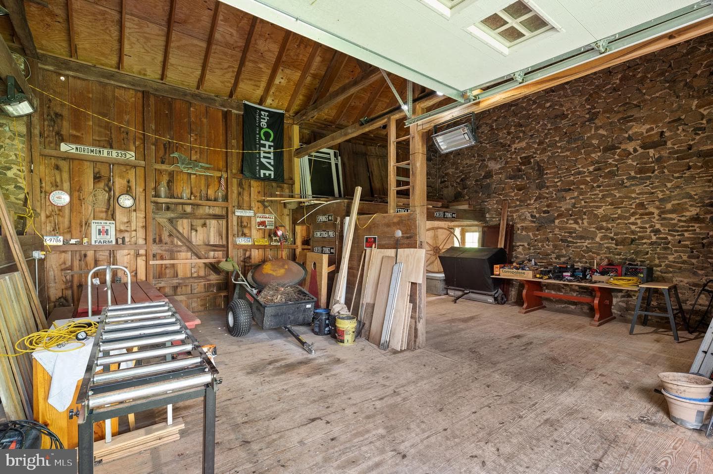 1541 Street Road photo 13