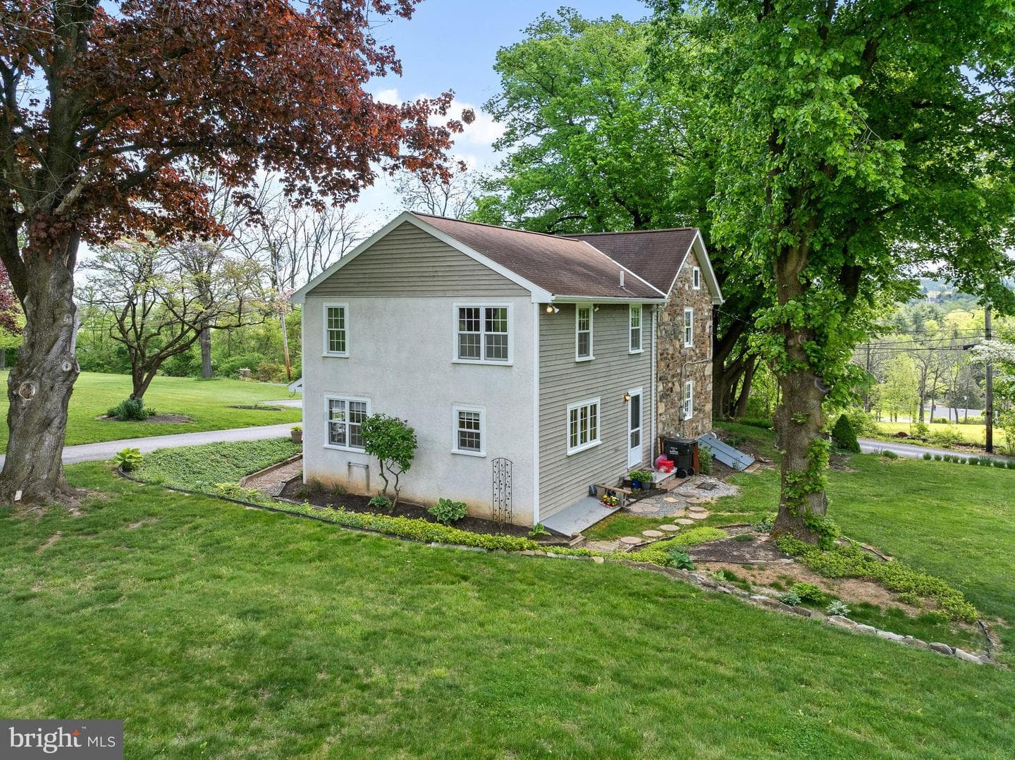 1541 Street Road photo 16