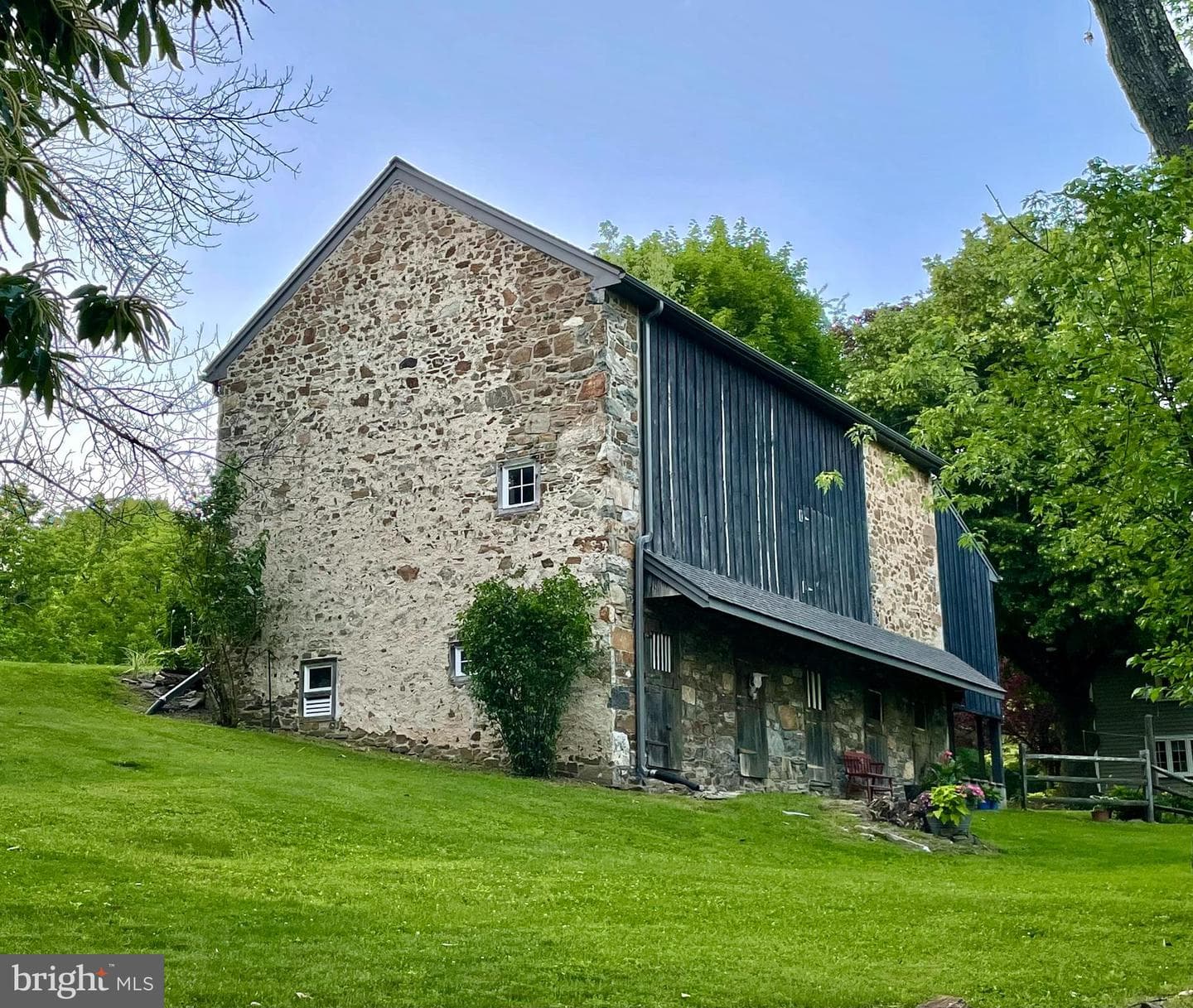 1541 Street Road photo 8