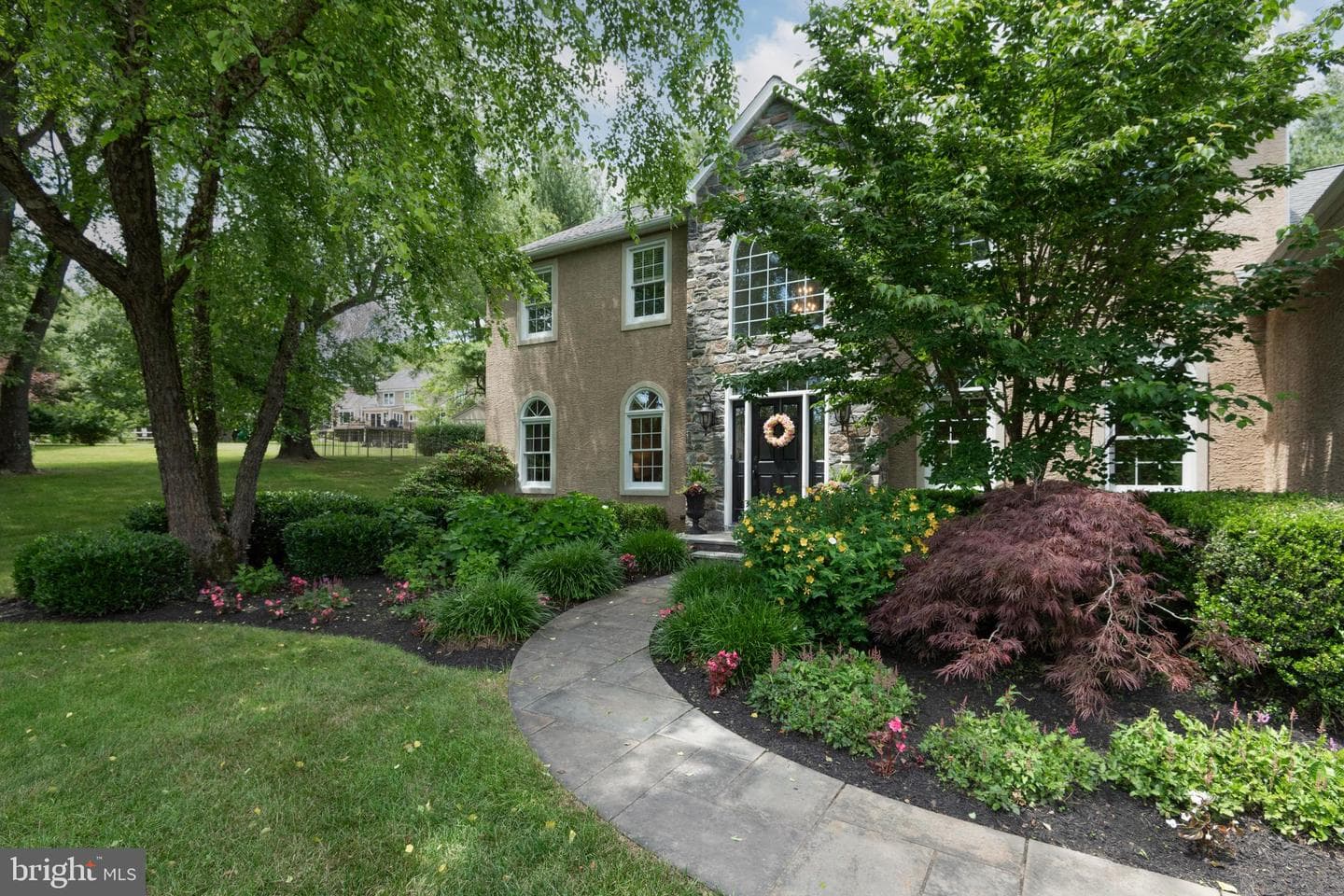 239 Heather Ridge Circle photo 2