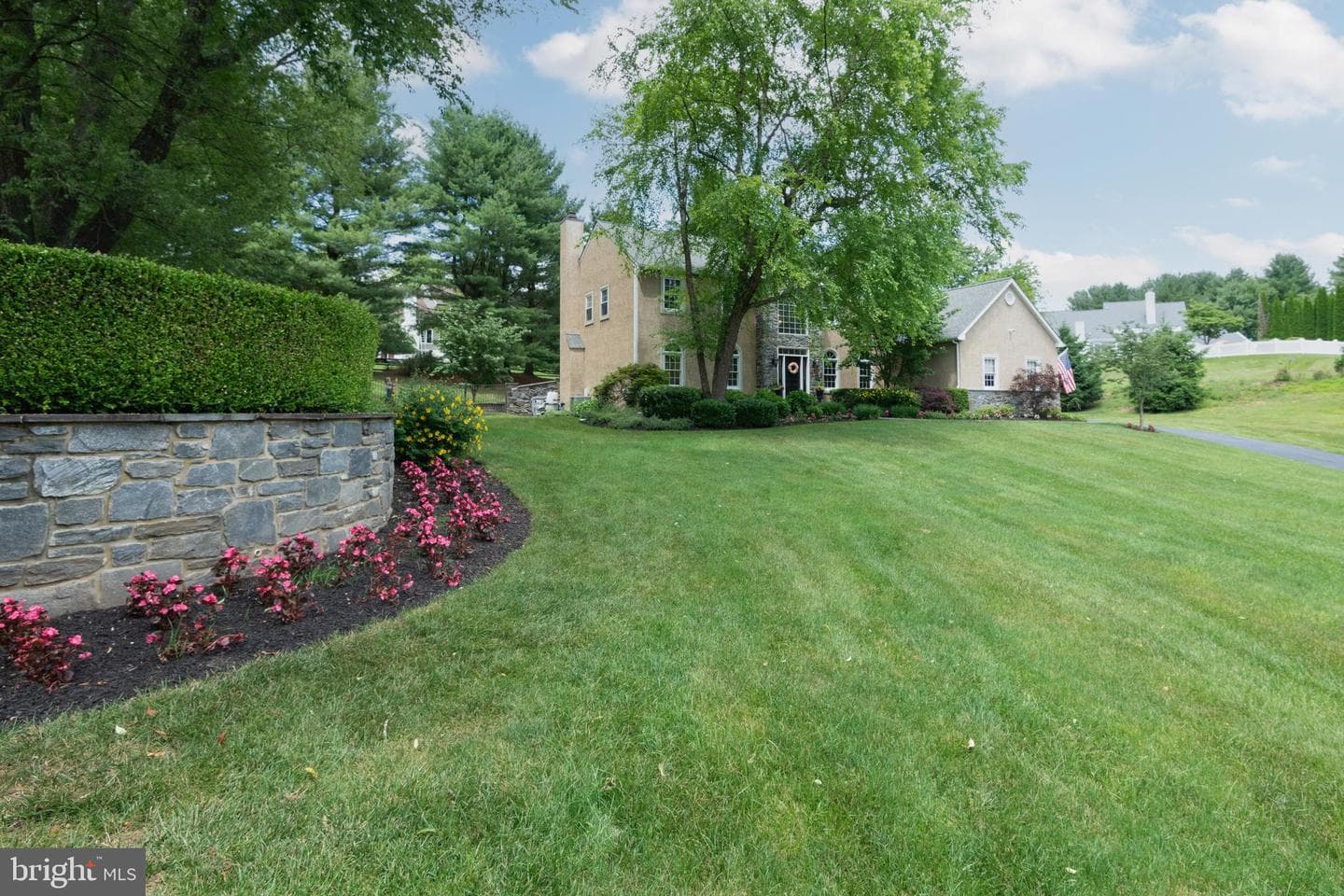 239 Heather Ridge Circle photo 5