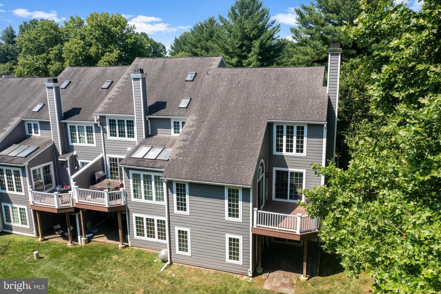 201 E Village Lane photo 49