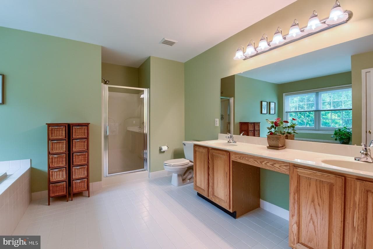 6 Edward Drive photo 30