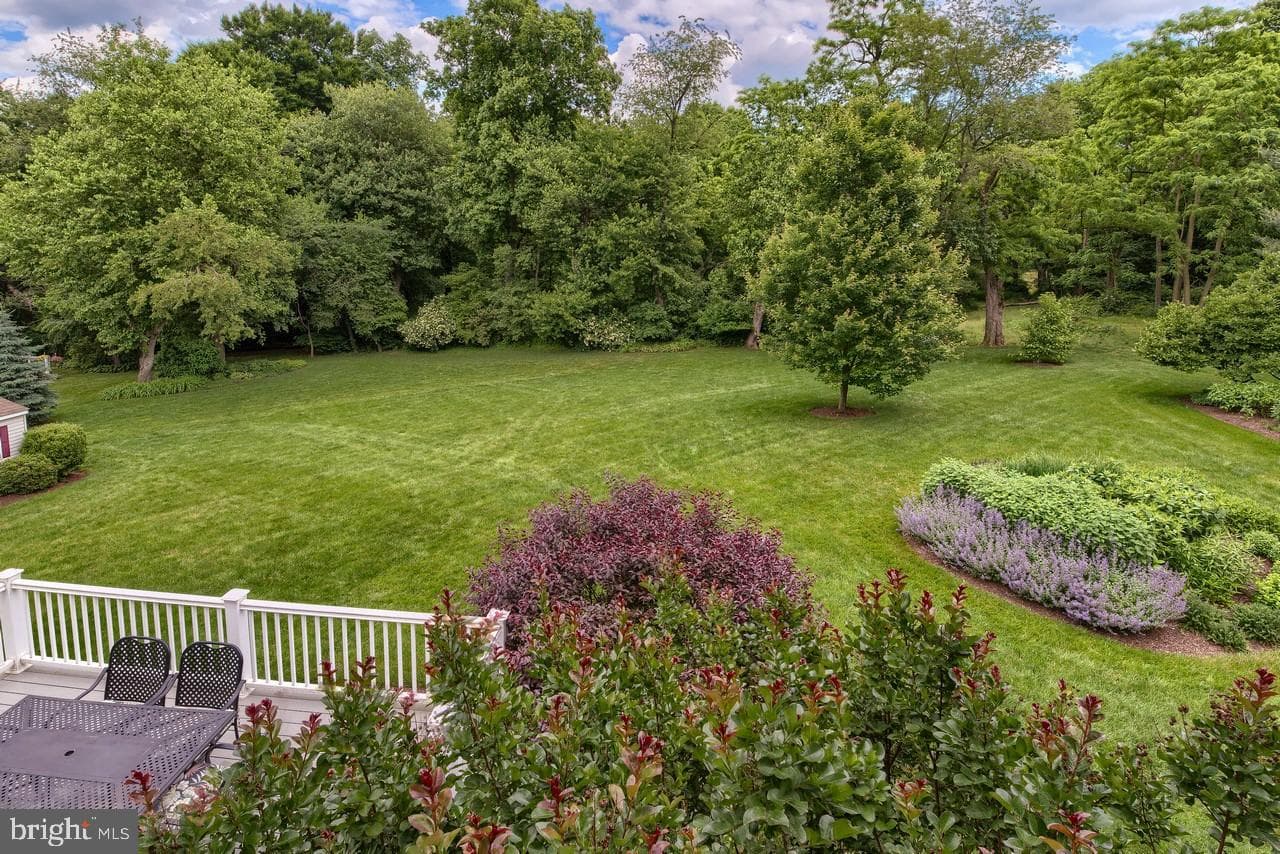 6 Edward Drive photo 38