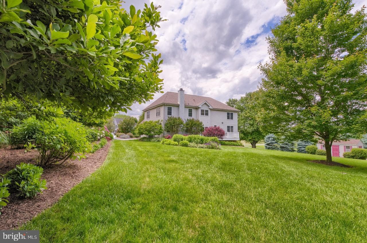6 Edward Drive photo 41
