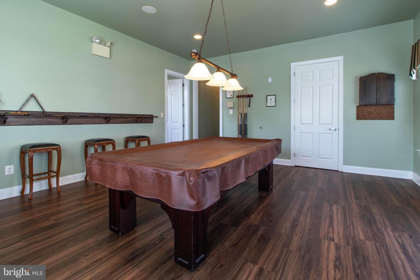 421 Megan Court photo 38