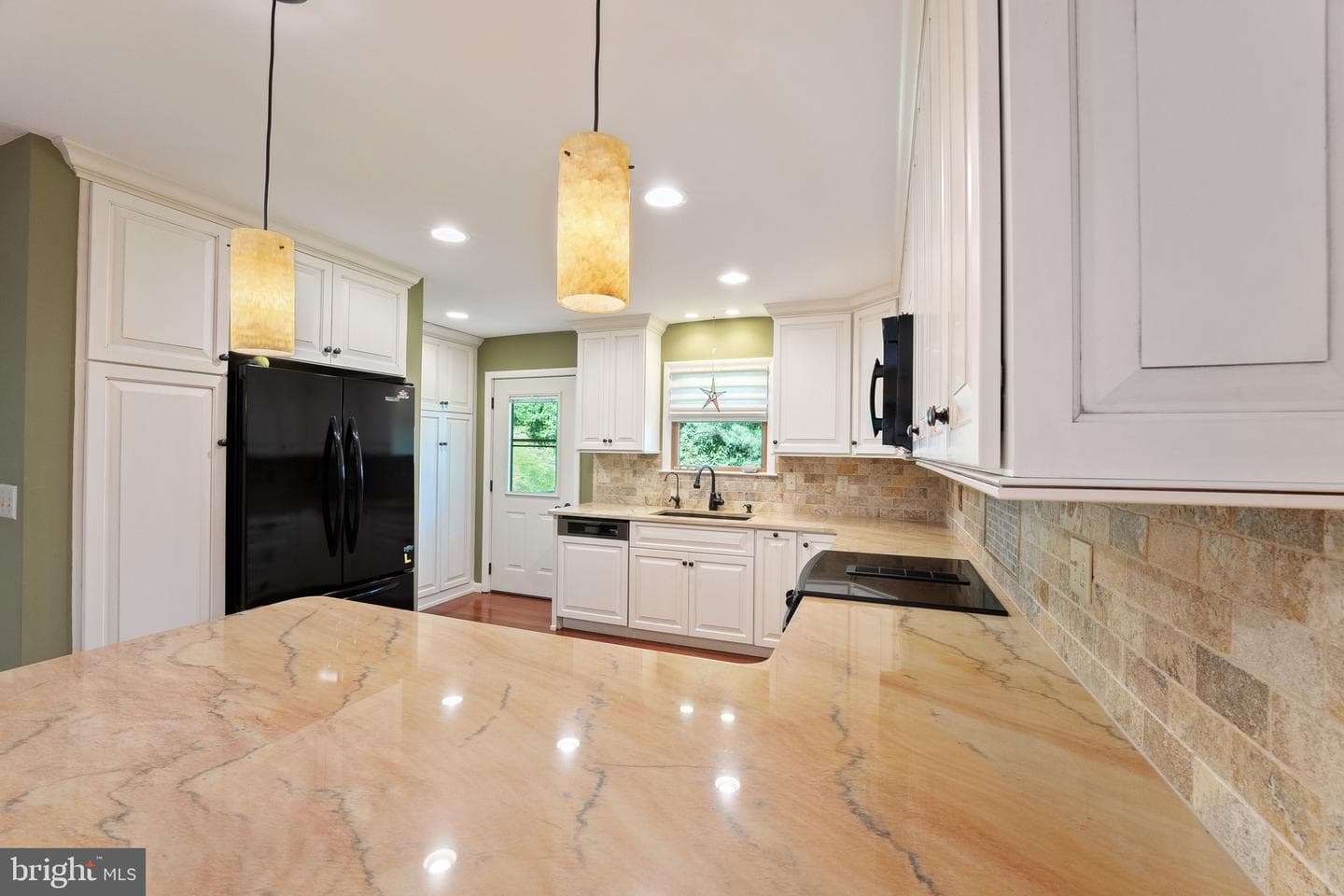 7 Nova Lane photo 6