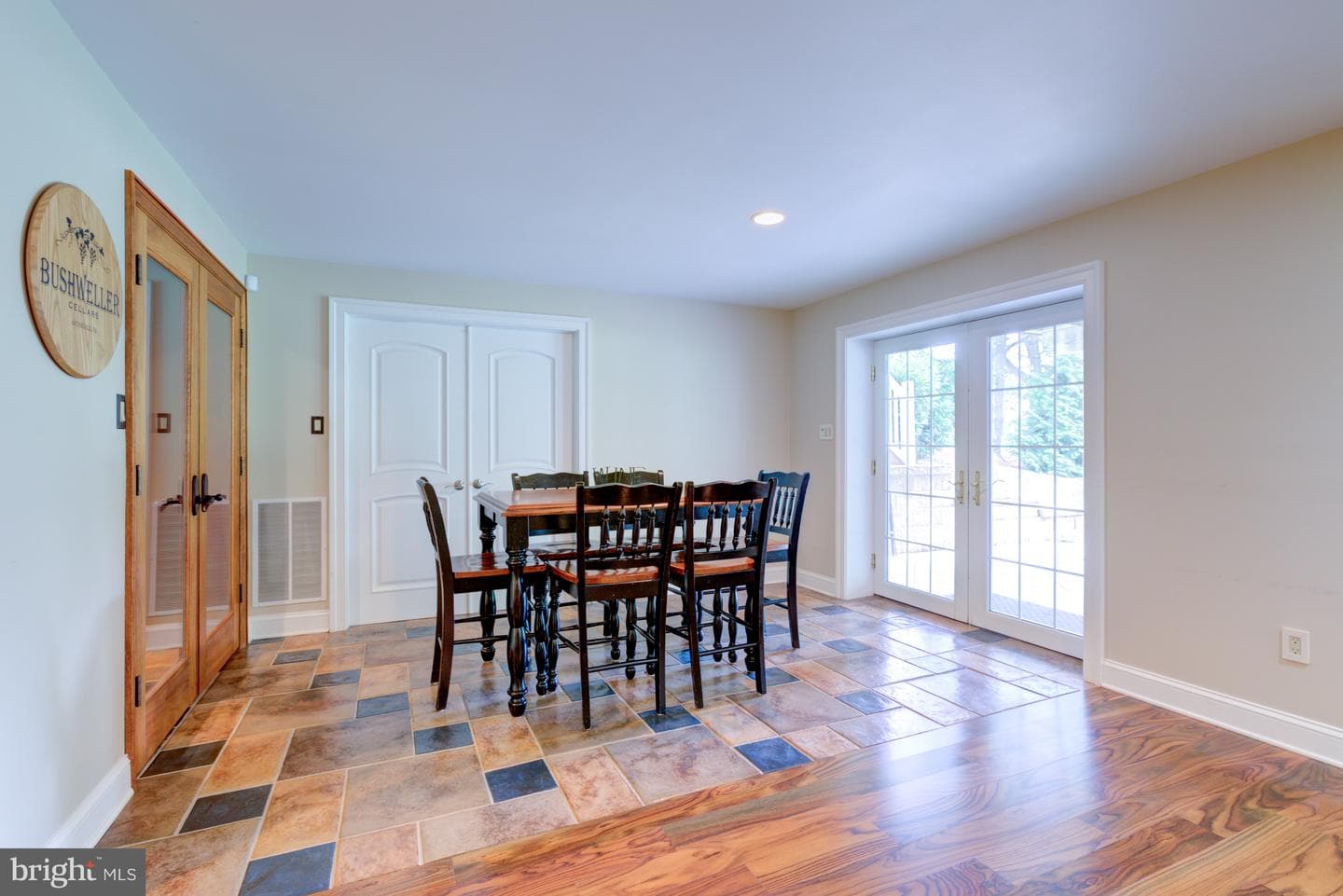 105 Saint Andrews Drive photo 41