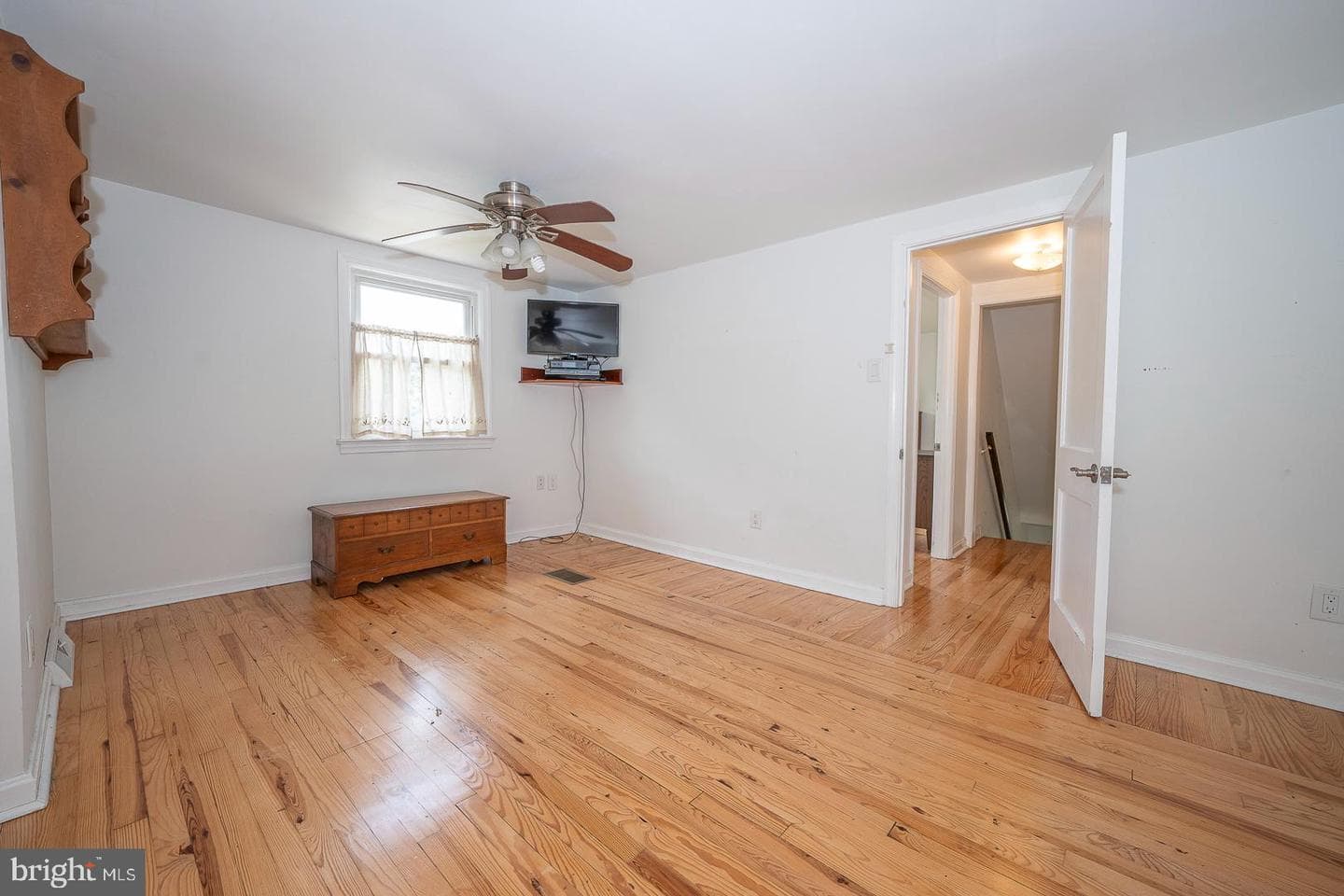 575 W Boot Road photo 23
