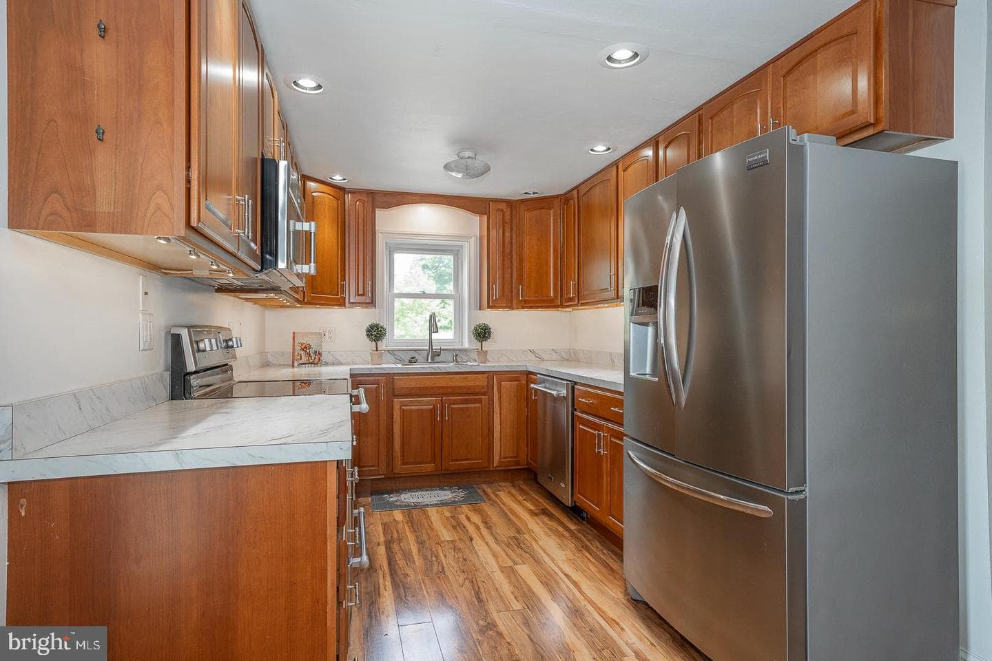 575 W Boot Road photo 8