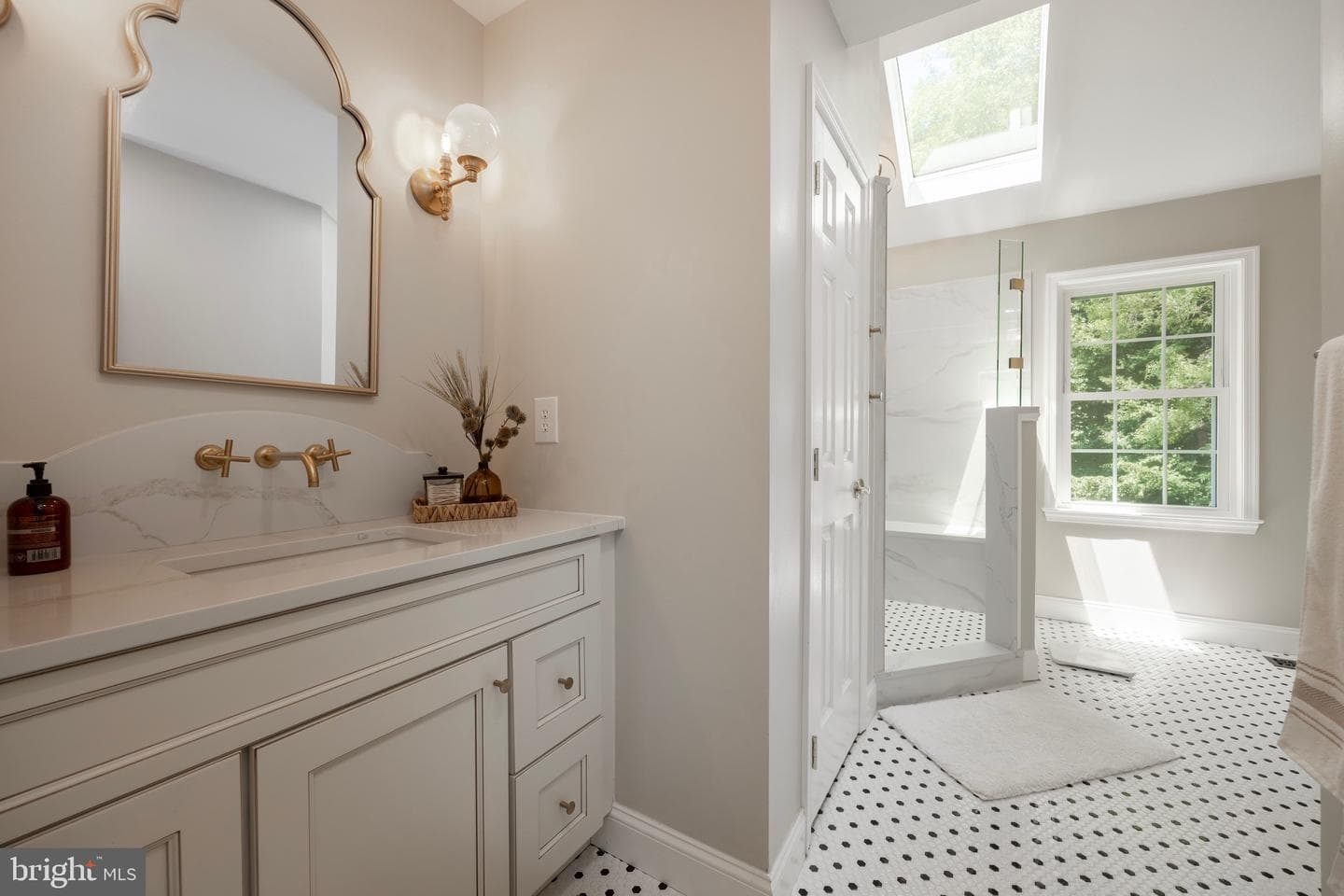 53 Devyn Drive photo 23