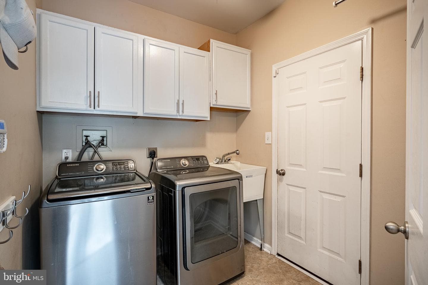 504 Dublin Drive photo 20