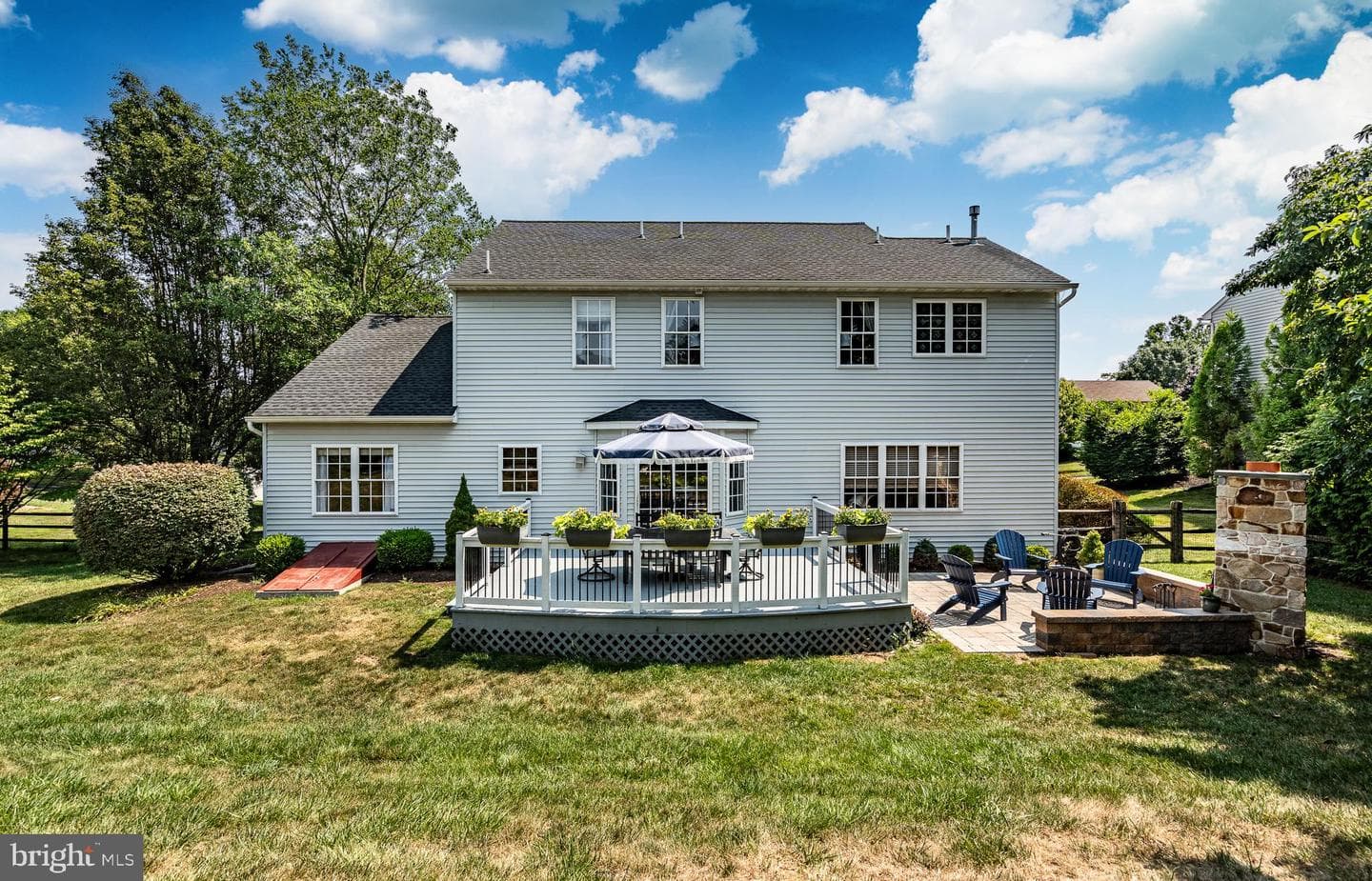 504 Dublin Drive photo 3