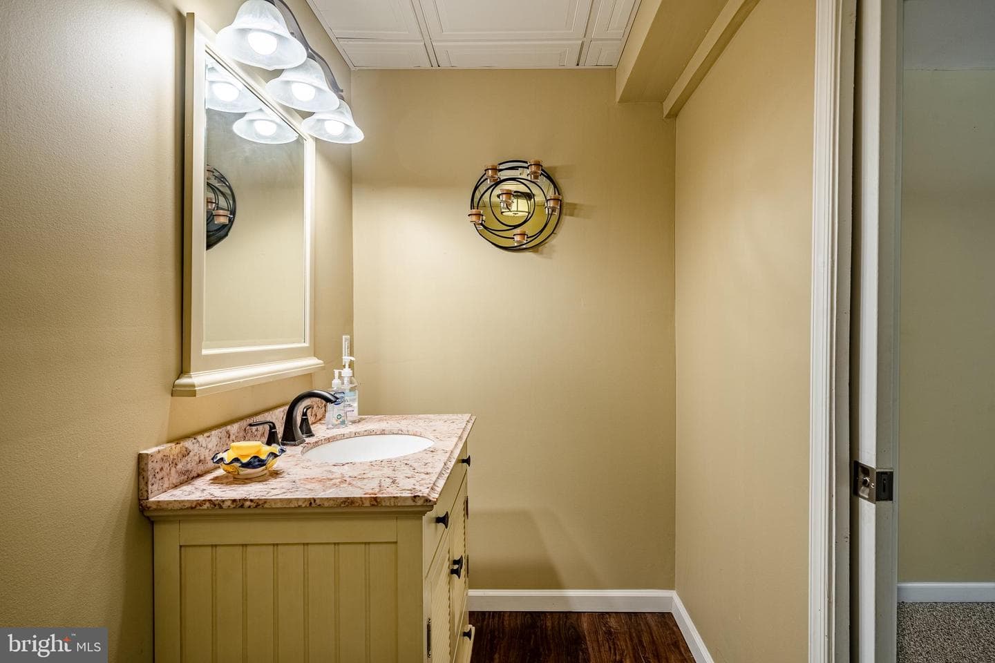 504 Dublin Drive photo 35