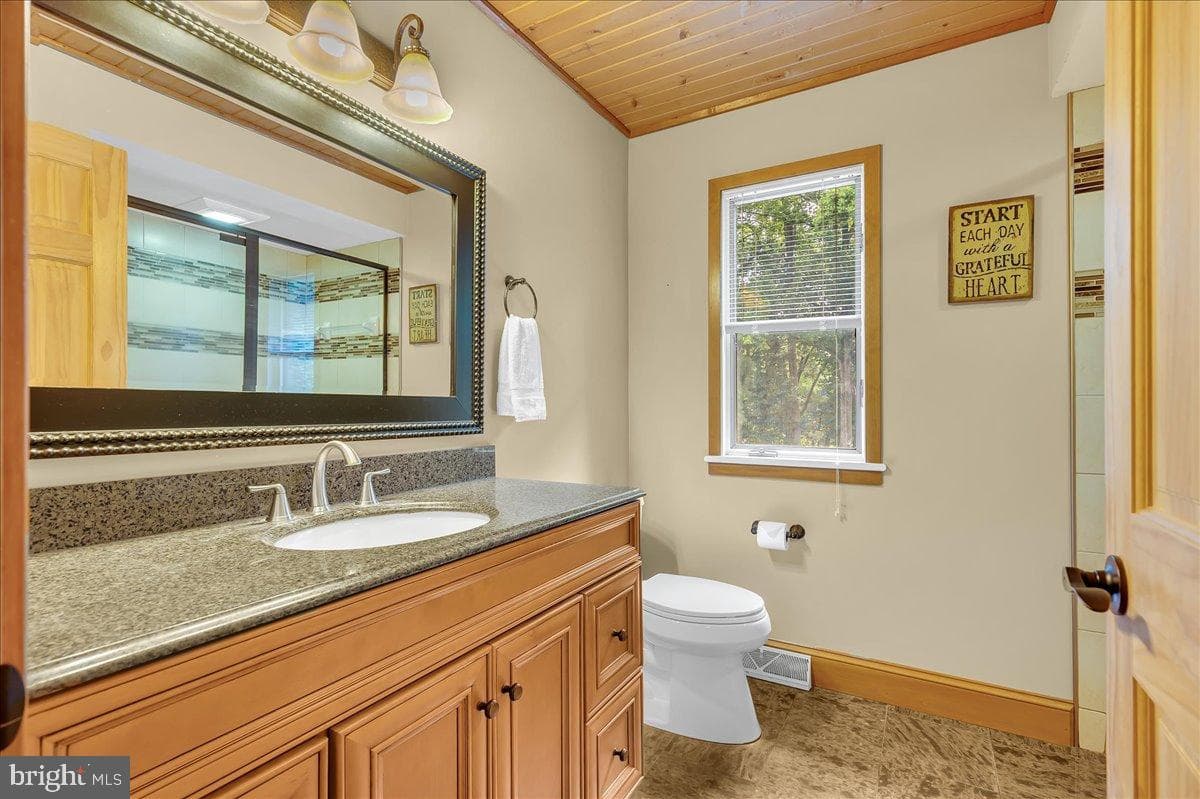 120 Eden Road photo 16