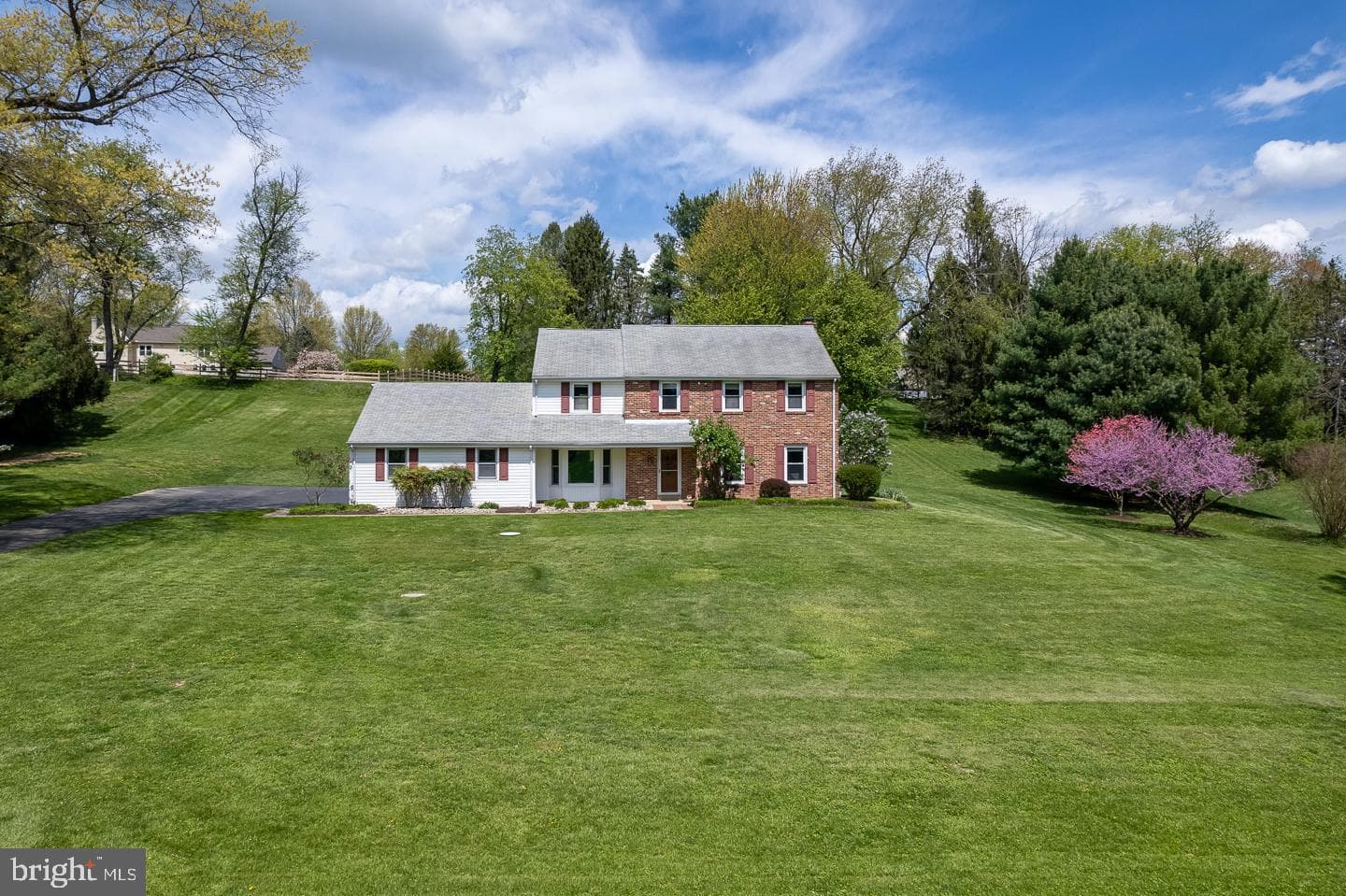 503 Beechwood Drive photo 3