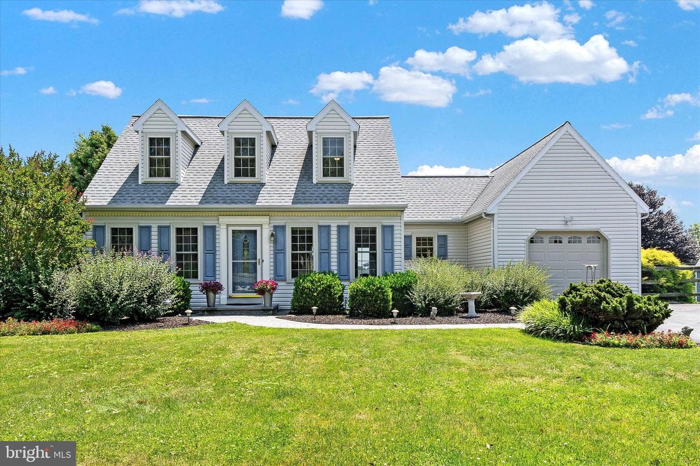 26 Henley Way photo 1
