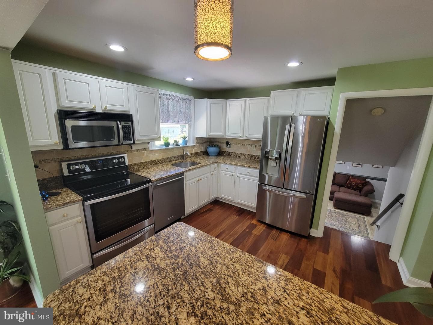 1326 Mary Jane Lane photo 4