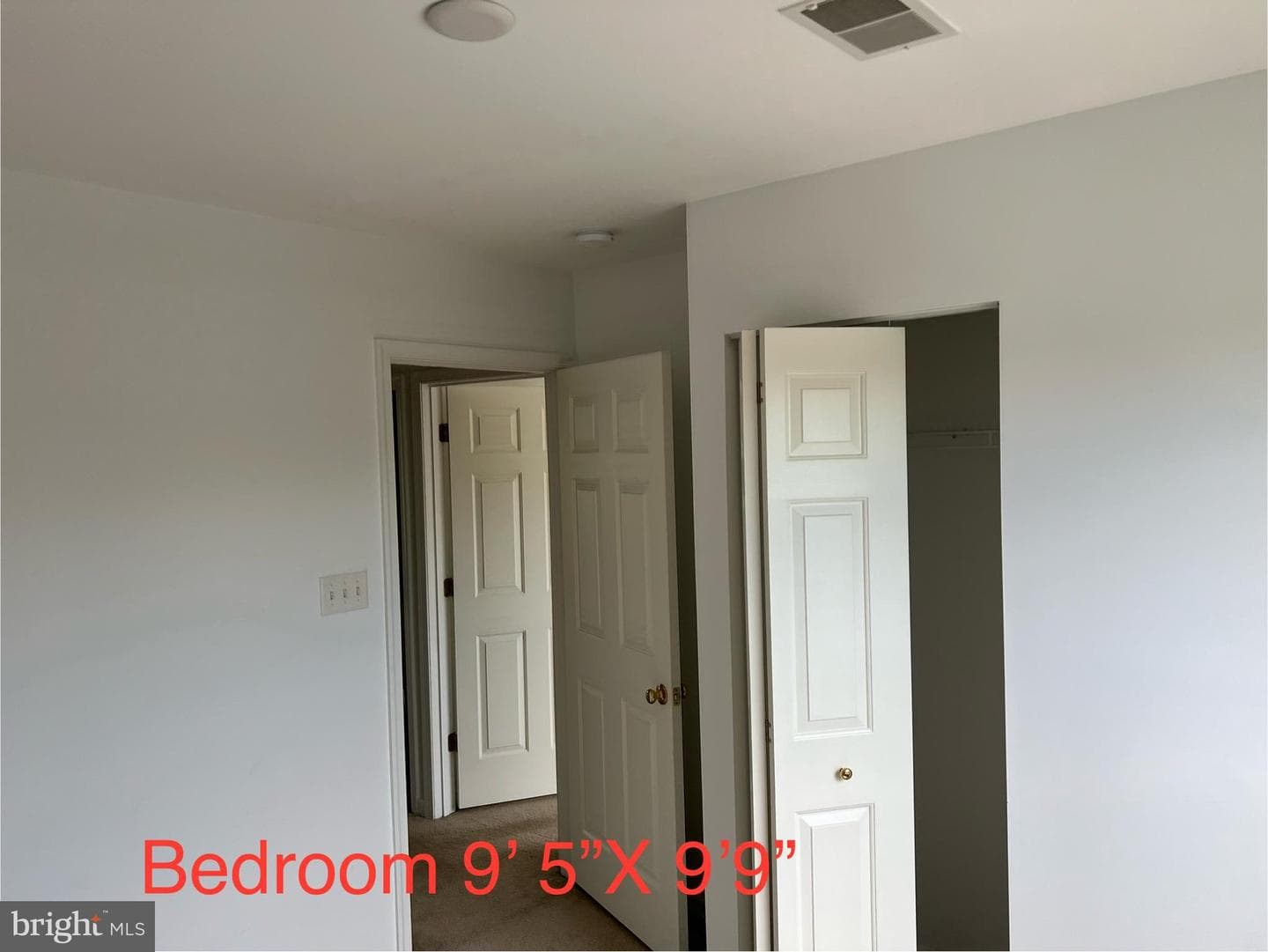 11 Carriage House Road photo 15
