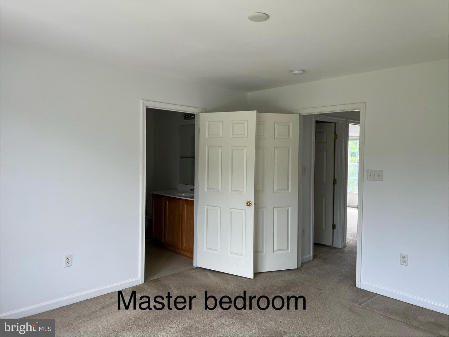 11 Carriage House Road photo 6