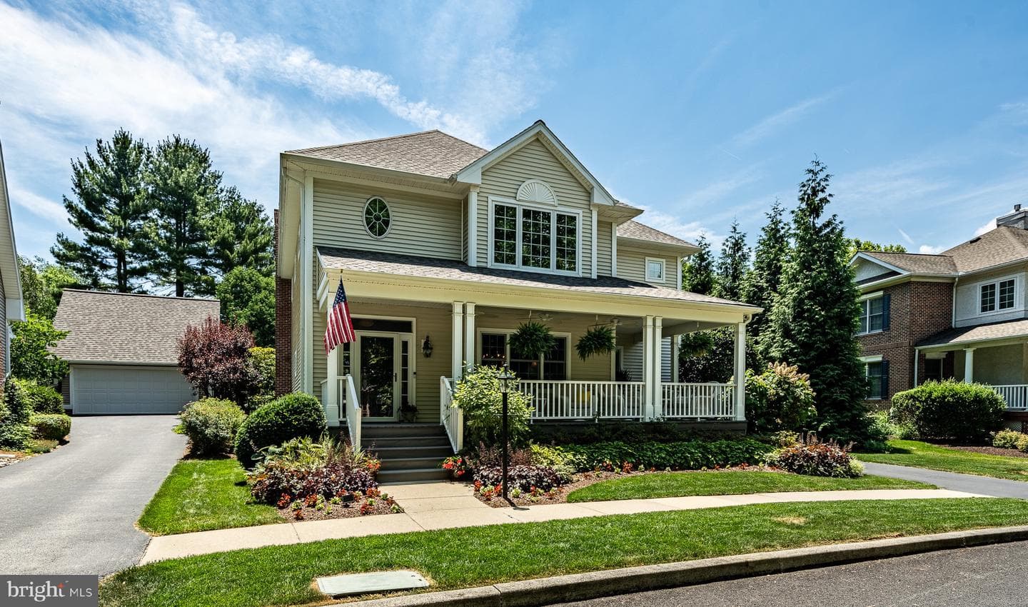 189 Windgate Drive photo 2