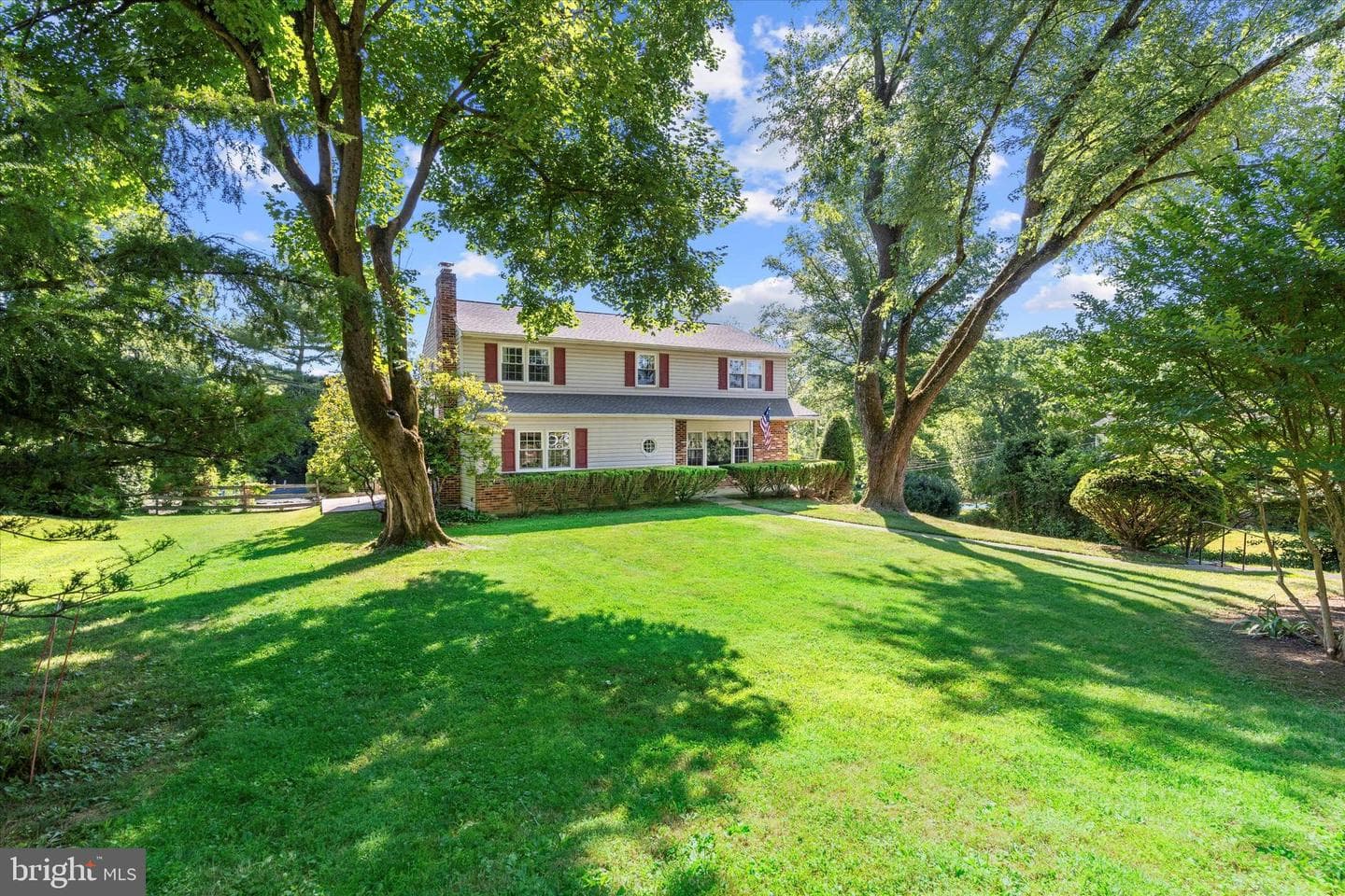 28 Constitution Drive photo 5