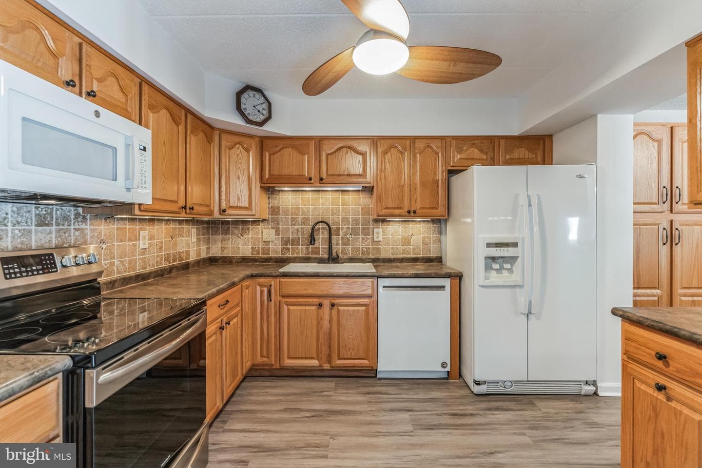 109 Harvest Lane photo 11