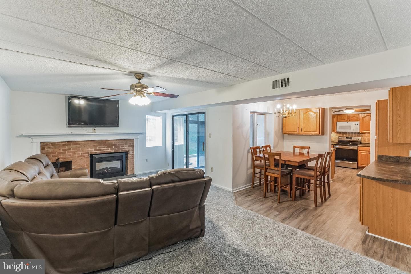 109 Harvest Lane photo 4