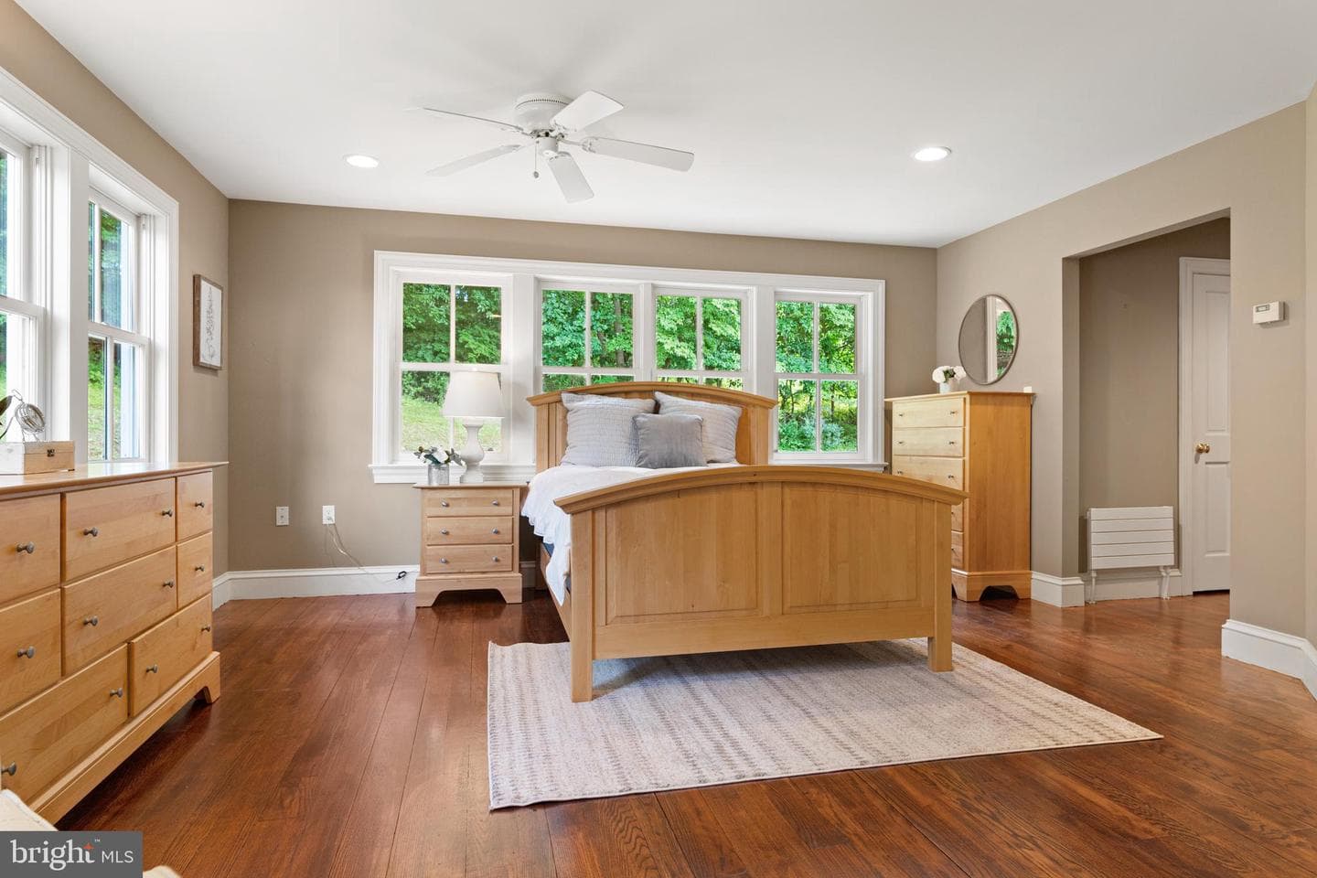 638 Church Road photo 14