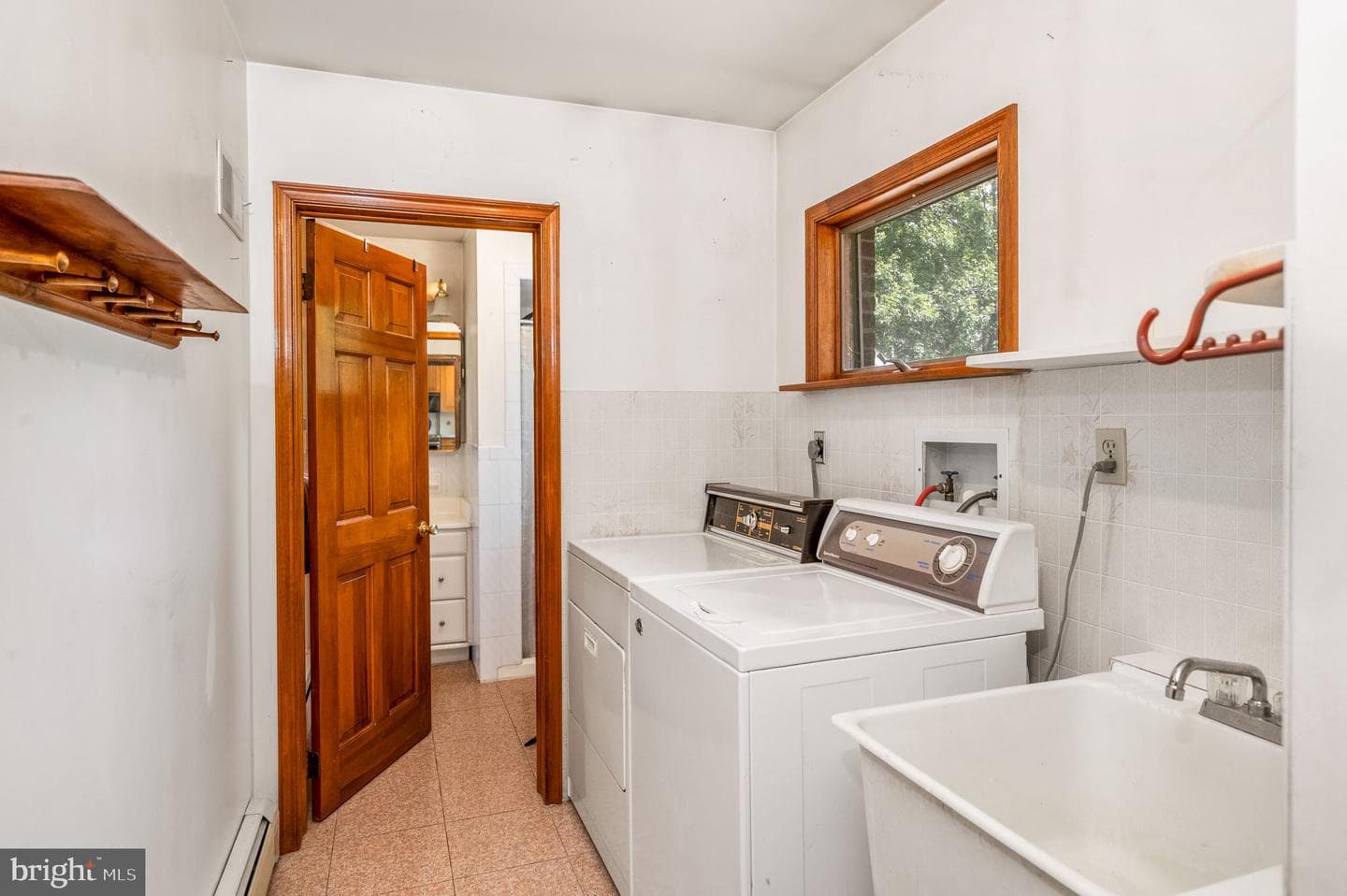 415 Magnolia Street photo 16