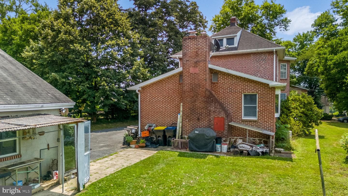 415 Magnolia Street photo 26