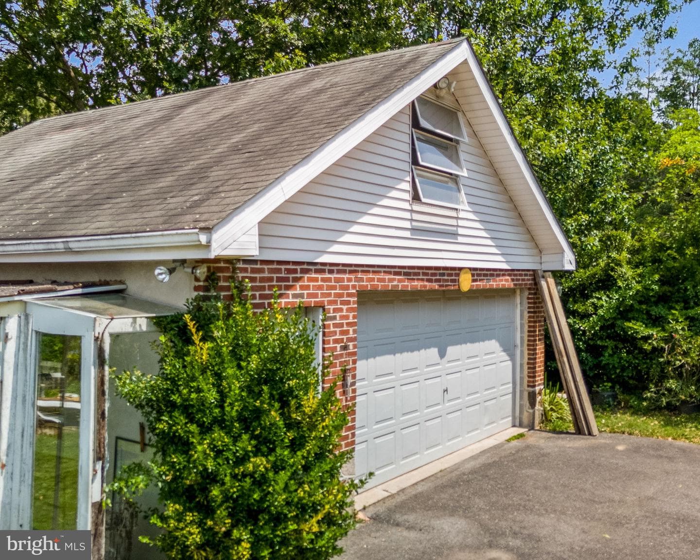 415 Magnolia Street photo 27
