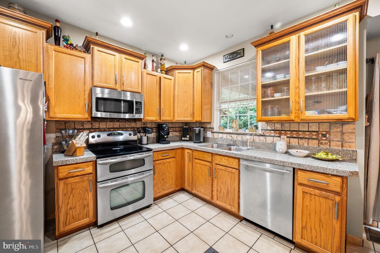 101 Newport Circle photo 13