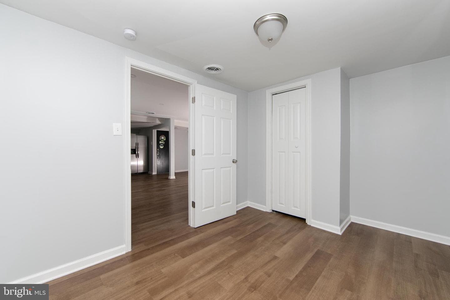 24 Johnson Avenue photo 21