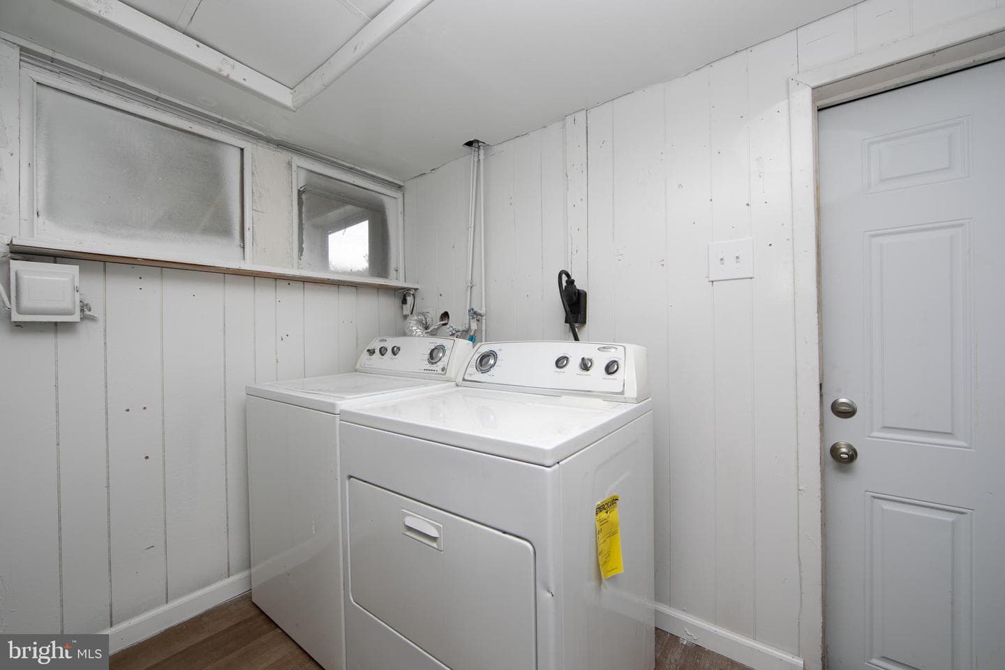24 Johnson Avenue photo 30