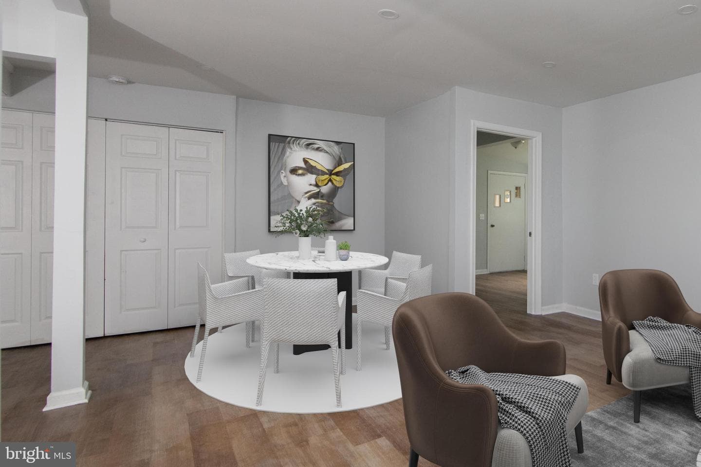 24 Johnson Avenue photo 5