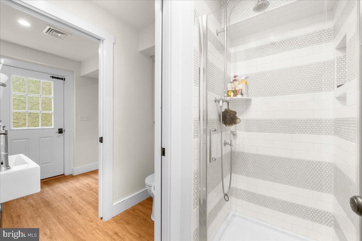 1485 Tullamore Lane photo 49