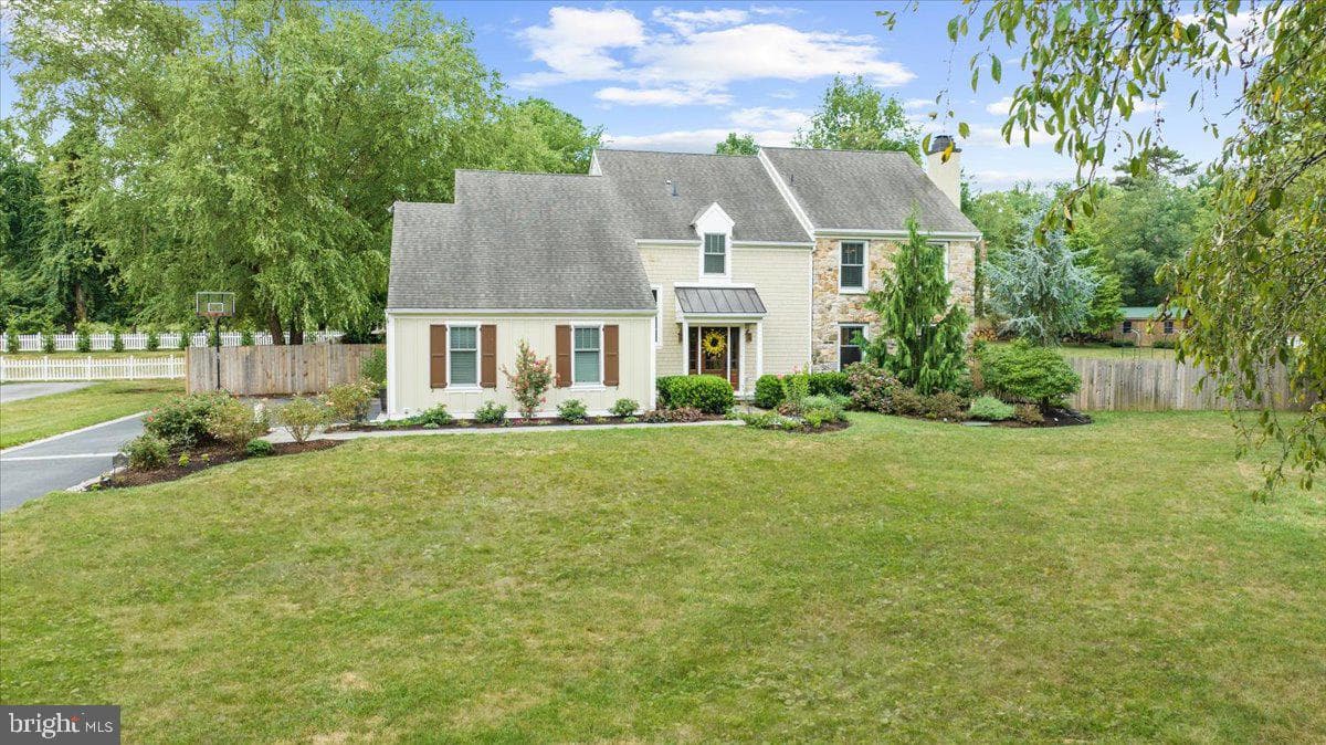 1485 Tullamore Lane photo 56
