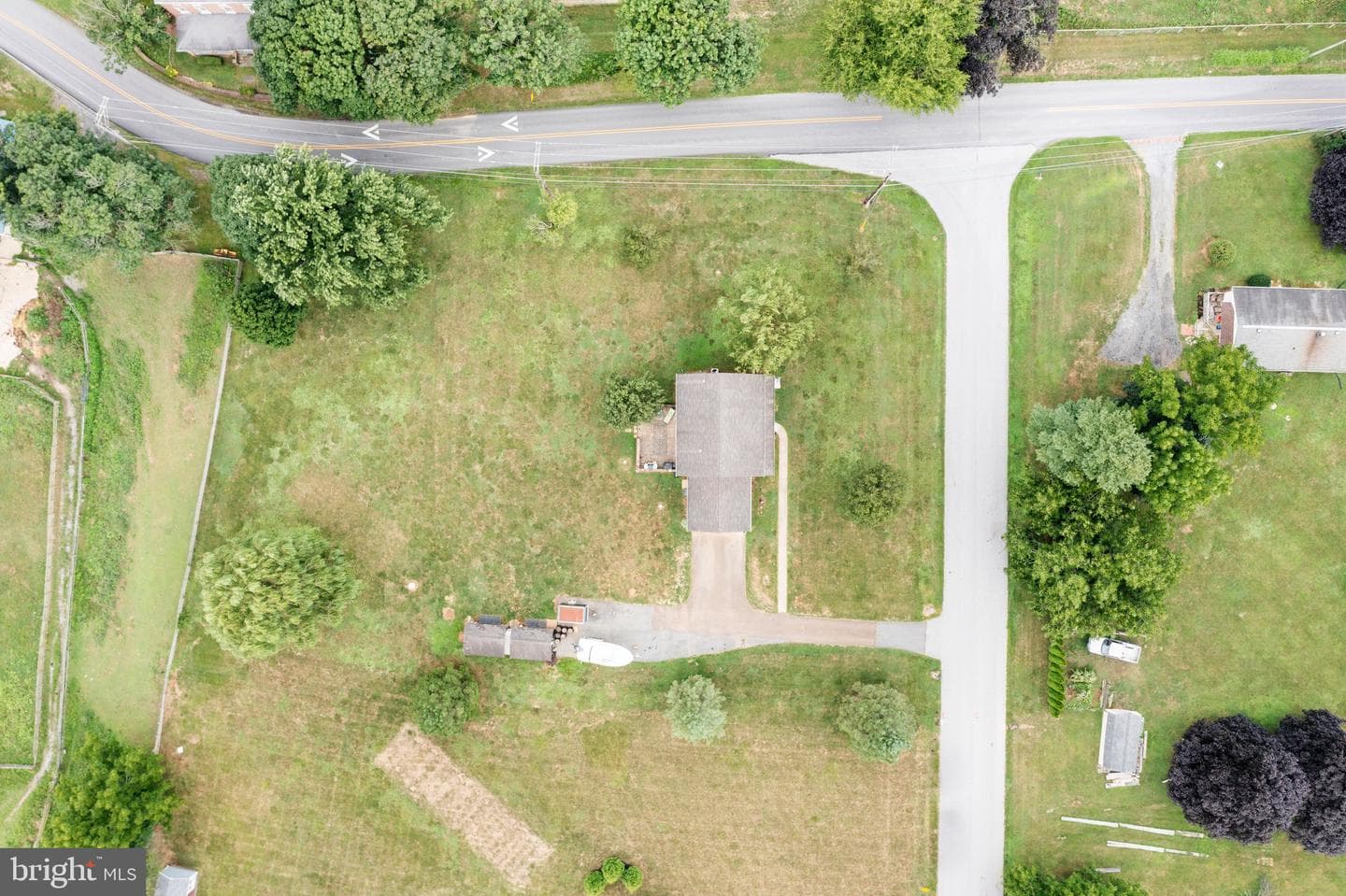 104 Farm View Drive photo 32