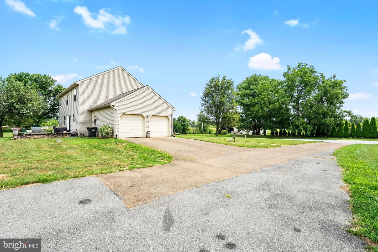 104 Farm View Drive photo 35