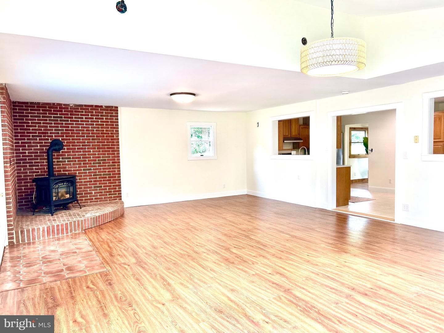 370 S Jennersville Road photo 11