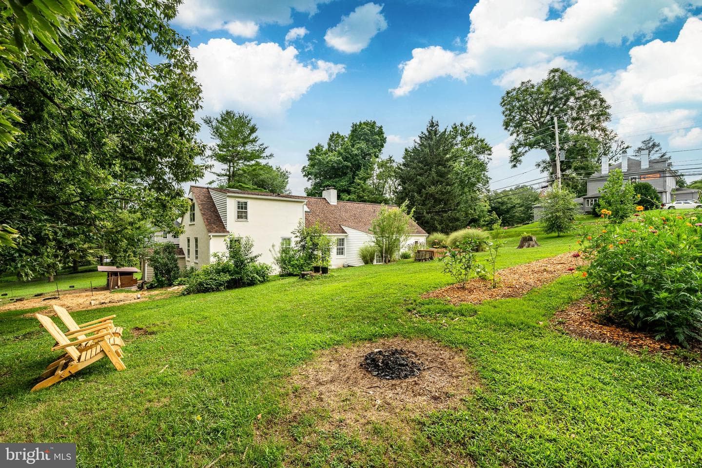 301 N Bailey Road photo 38