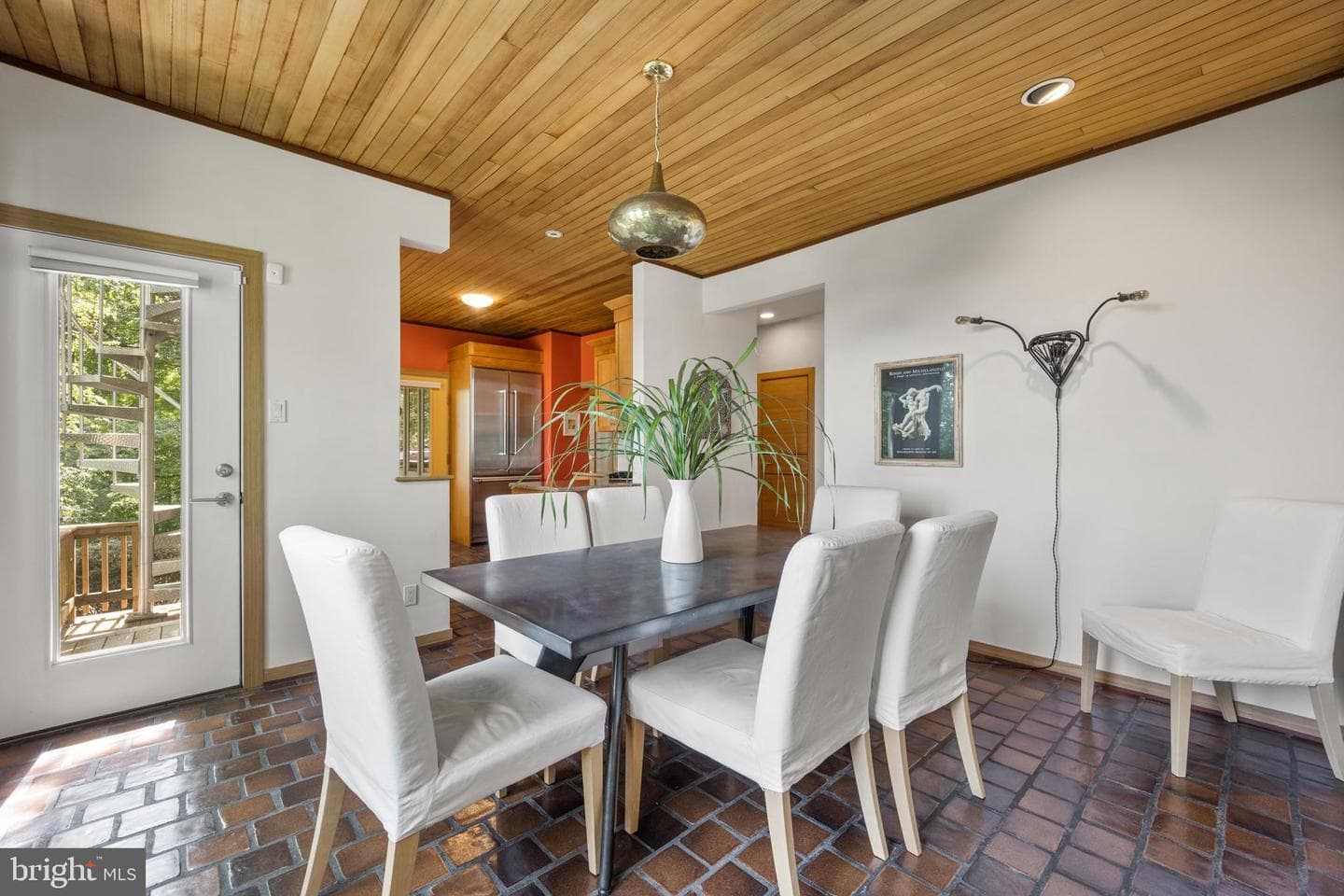 1646 Hilltop Road photo 13