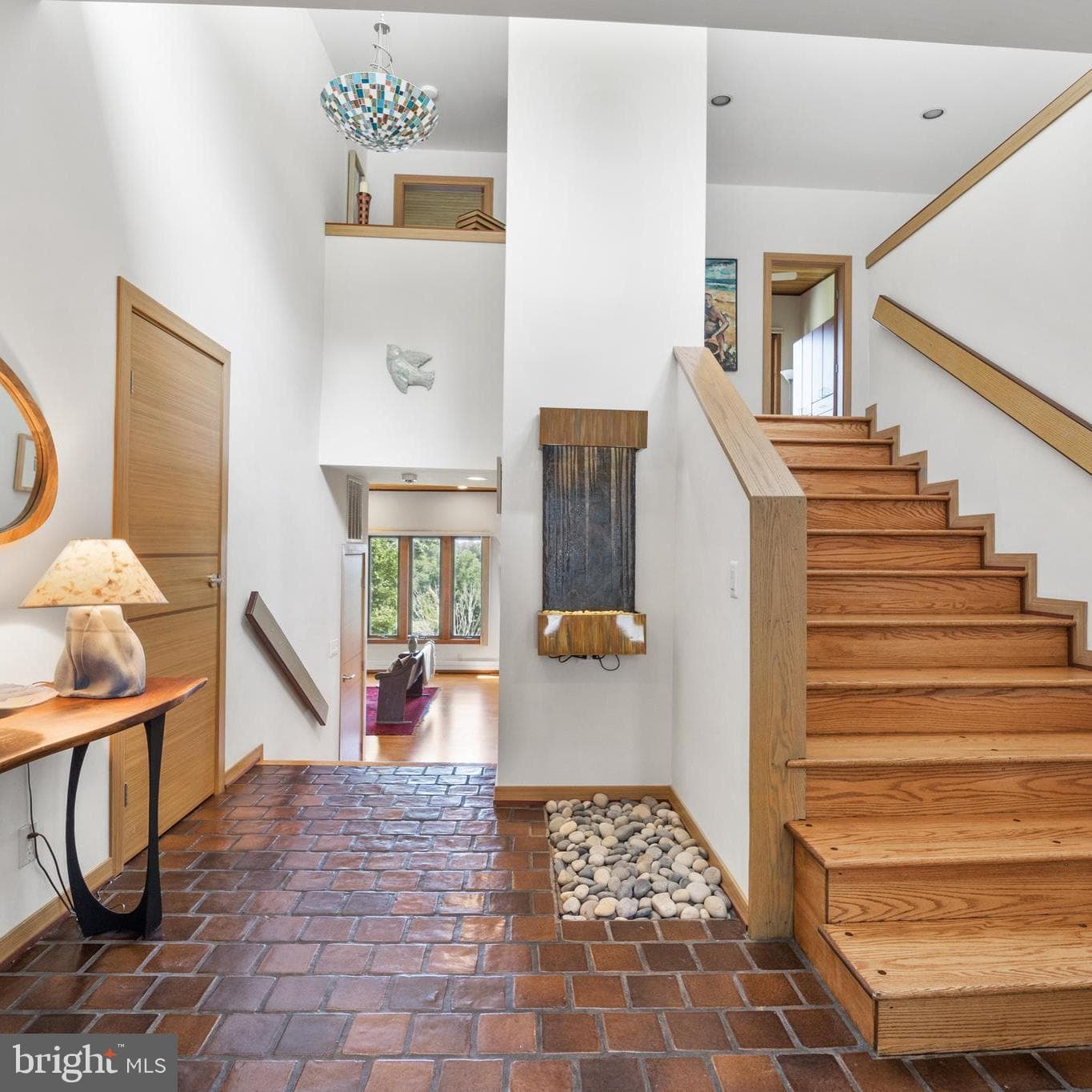 1646 Hilltop Road photo 5