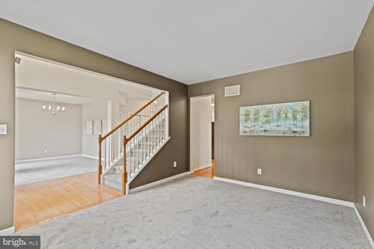1233 Devonshire Road photo 14