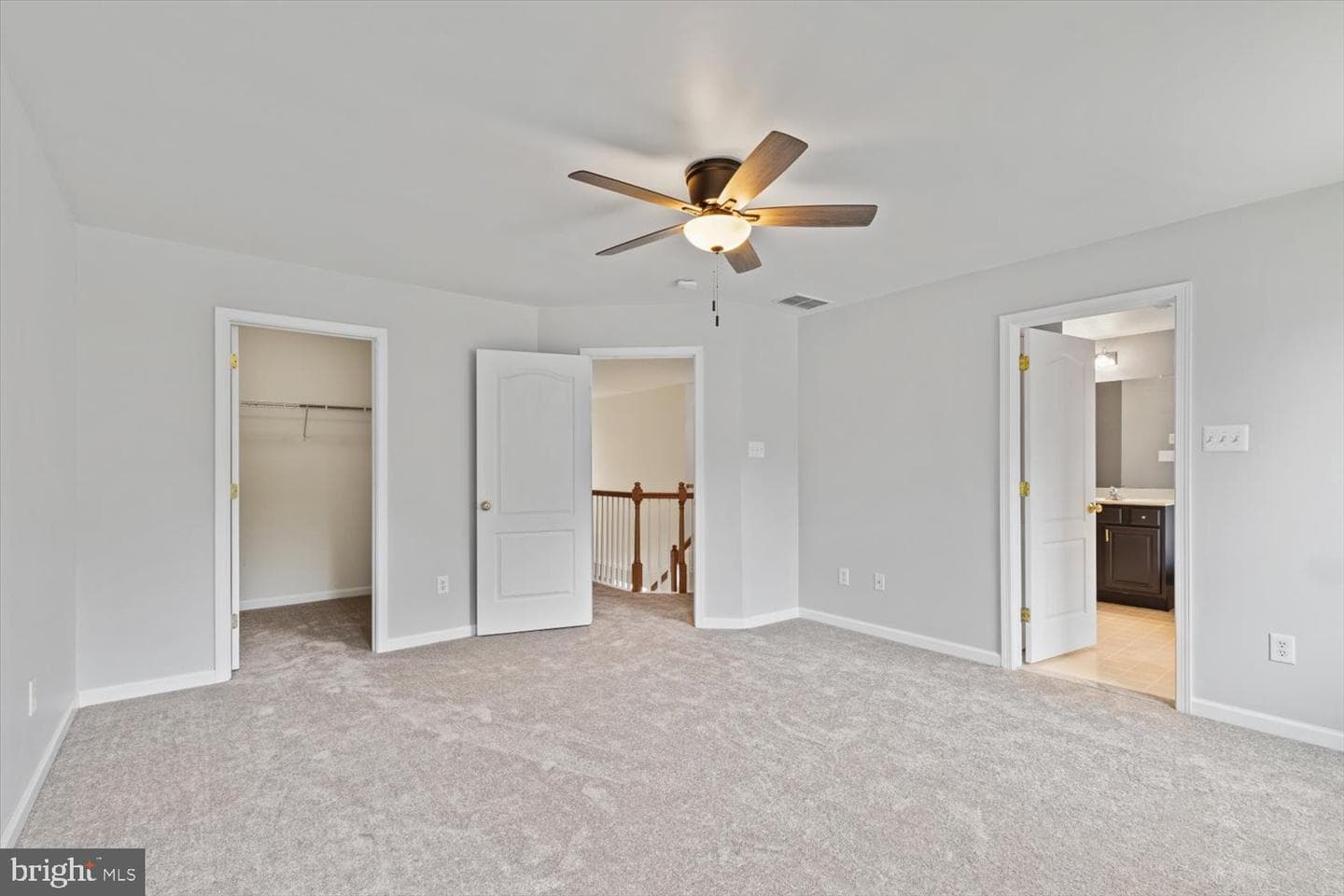 1233 Devonshire Road photo 31